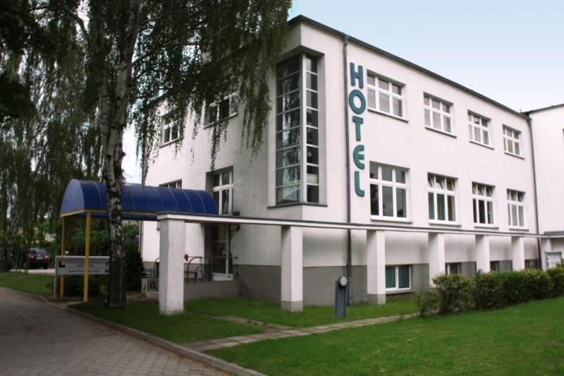 Amarillo Hotel Velten Zewnętrze zdjęcie